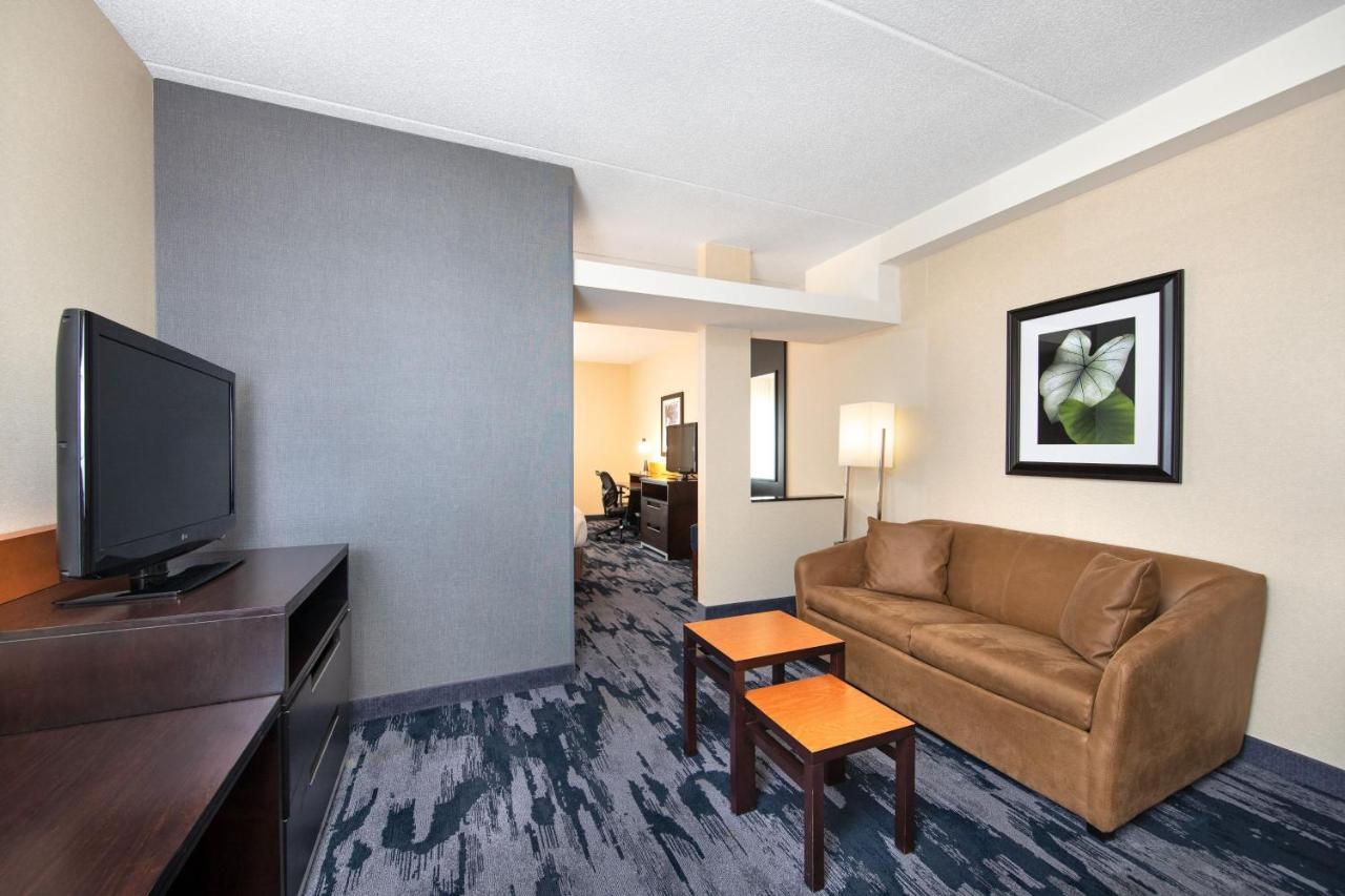 Fairfield Inn & Suites By Marriott Toronto Mississauga Dış mekan fotoğraf