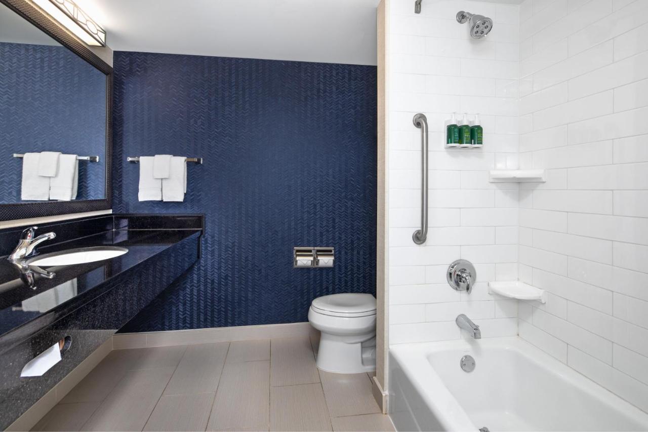 Fairfield Inn & Suites By Marriott Toronto Mississauga Dış mekan fotoğraf