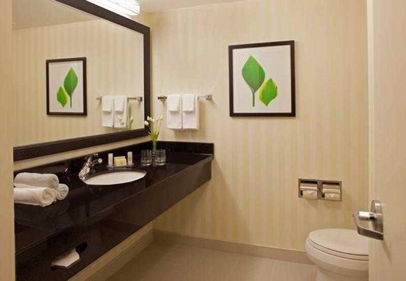 Fairfield Inn & Suites By Marriott Toronto Mississauga Dış mekan fotoğraf