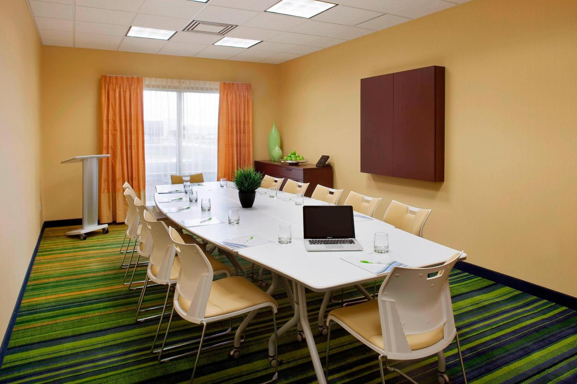 Fairfield Inn & Suites By Marriott Toronto Mississauga Dış mekan fotoğraf