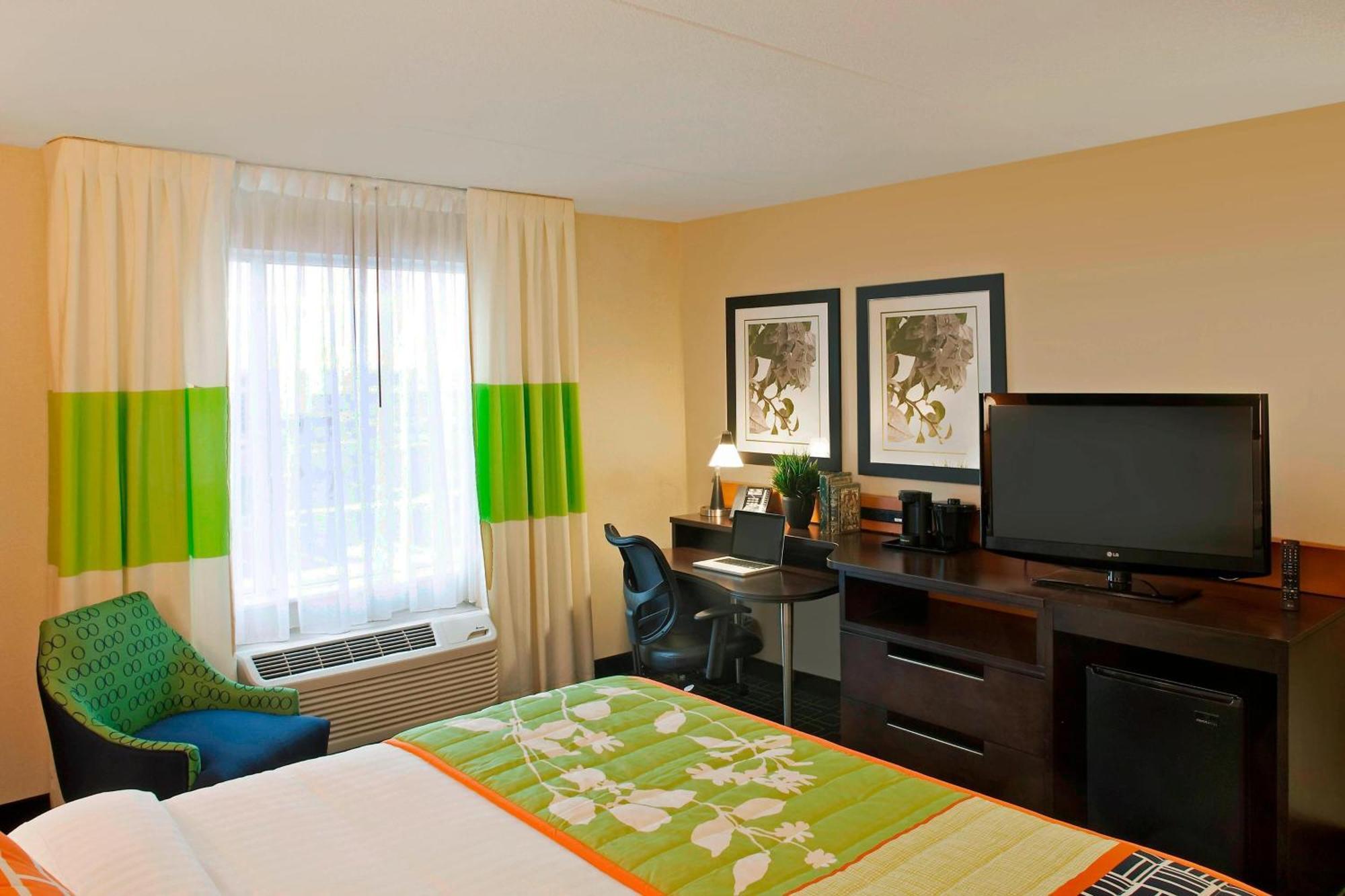 Fairfield Inn & Suites By Marriott Toronto Mississauga Dış mekan fotoğraf